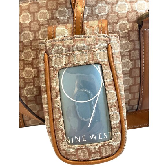 Nine West Geometric Barrel Bag Purse Cosmetic Accessory Bags Mirror 3 pc Set - Picture 6 of 16